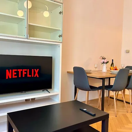 아파트 Cozy Comfort Loft