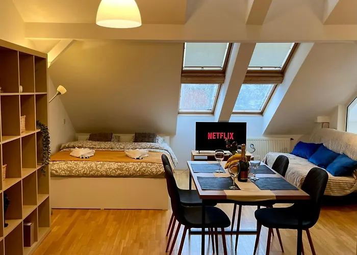 Cozy Comfort Loft Lägenhet *